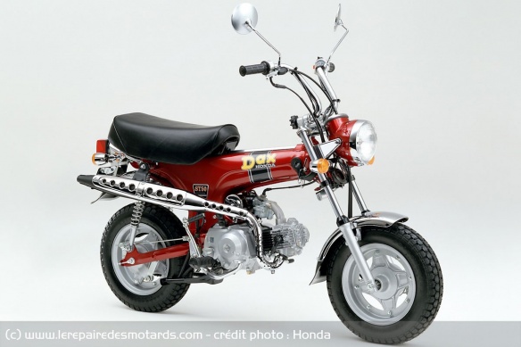 Honda ST50 Dax de 1995