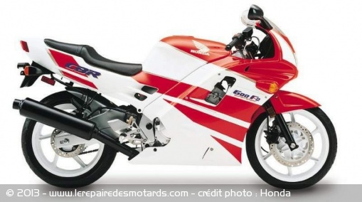 Honda CBR 600 F2 millésime 1992