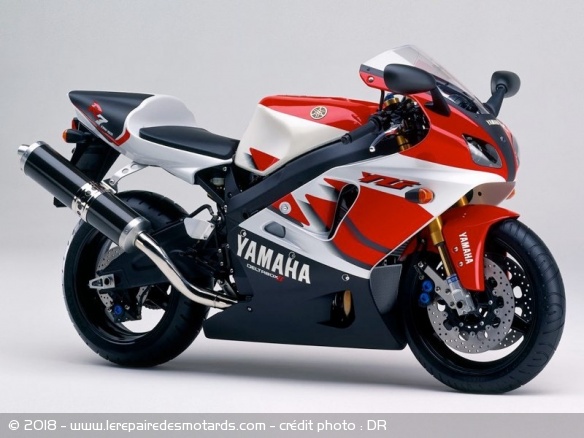 Le top 10 des compé client, Yamaha R7