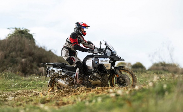 Essai moto BMW R 1300 GS Adventure 