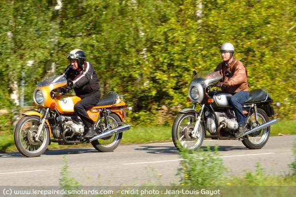 Daytona et Silver Smoke en goguette. On remarquera sur la seconde l'apposition de pots Vattier, les préférés des béhémistes...