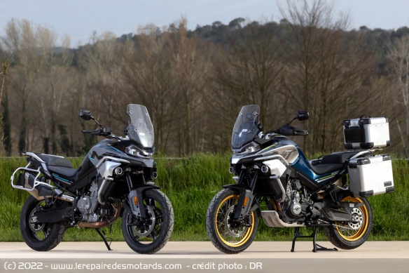 Les 2 trails CFMOTO 800 MT Sport et touring