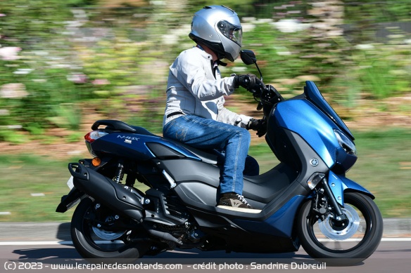 110 km/h pour le Yamaha NMax 125, 115 km/h en descente