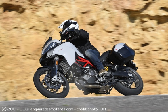 Essai de la Ducati Multistrada 950 S sur route