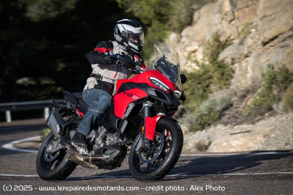 La Multistrada V2 S se prend facilement en main