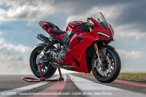 La Ducati Panigale V2 S