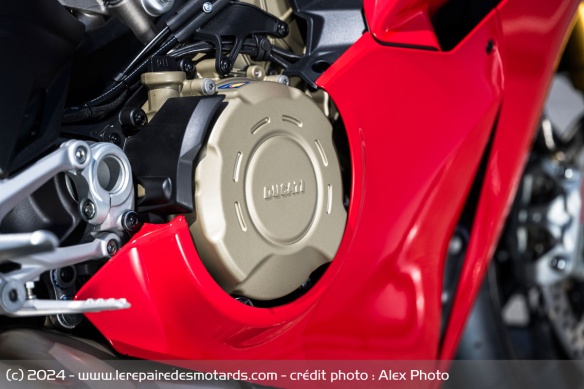 Le moteur Desmosedici Stradale V4 de la Ducati Panigale V4 S