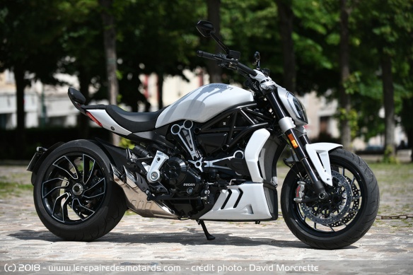 Ducati XDiavel S, le Sport Cruiser