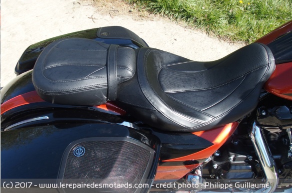 La selle de la Harley-Davidson CVO Street Glide 114