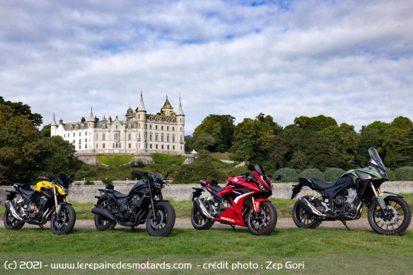 La gamme Honda CB 2022 au complet, accompagnée par la CMX500 Rebel partageant le même twin