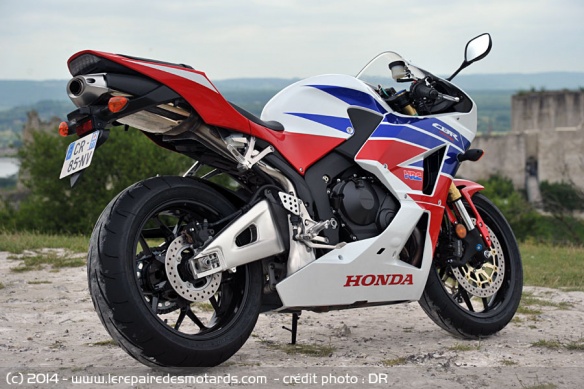 Honda CBR 600 RR arrière