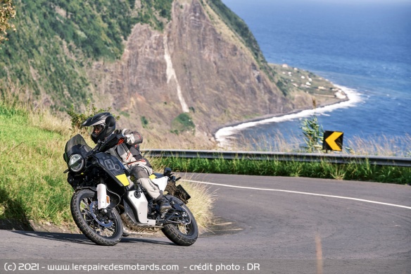 Une moto facile à mettre sur l'angle