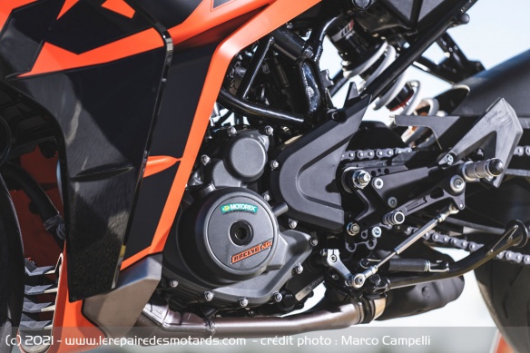 L'embrayage anti-dribble de la KTM RC 390