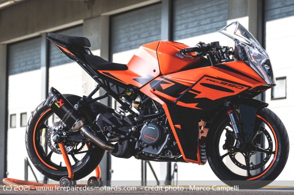 La KTM RC 390