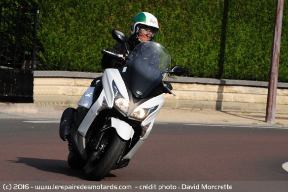 Maniabilité en ville du Kymco X-Town 125i