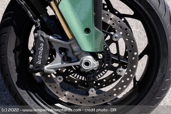 Les étriers avant Brembo de la Moto Guzzi V100 Mandello S