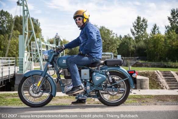 La Royal Enfield offre un charme inimitable