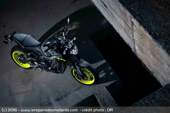 Vue de dessus Yamaha MT-09 TCS