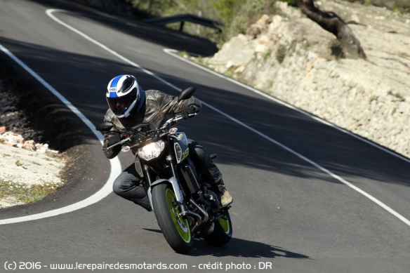 Yamaha MT-09 TCS sport