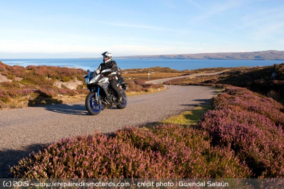 Yamaha MT-09 Tracer sur nationale