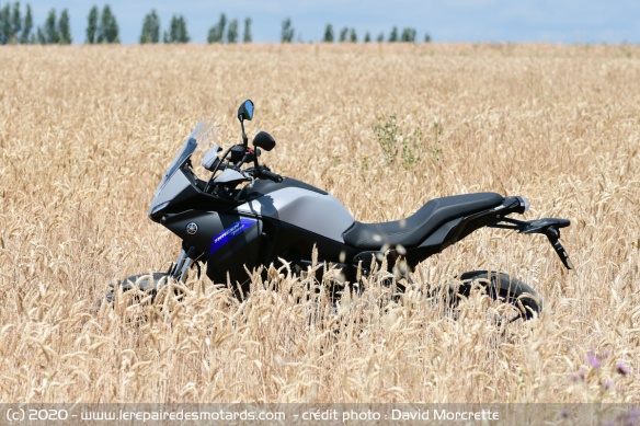 Yamaha Tracer 700 : trail, trail routier, sport touring...