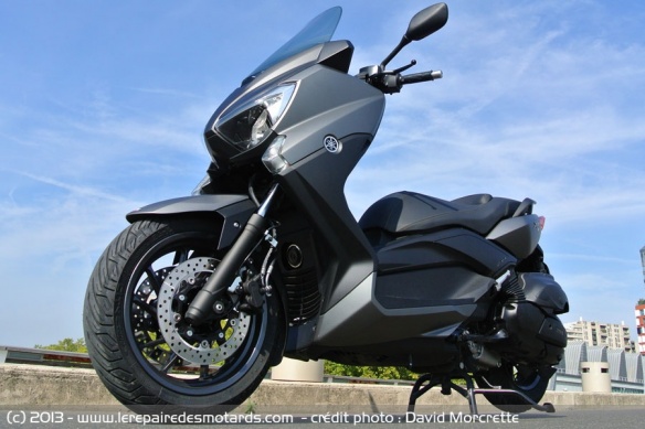 Yamaha X-Max 400