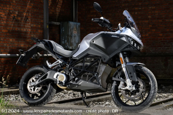 Le trail électrique Zero Motorcycles DSR A2