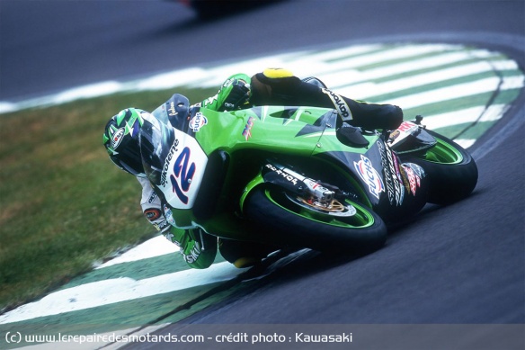 Andrew Pitt sur la Kawasaki de Supersport