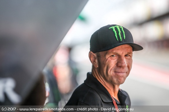 Désormais commentateur, Mamola est également devenu une MotoGP Legend