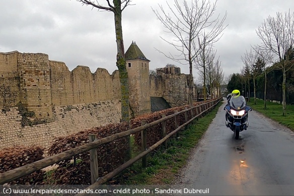 Arrivée à Provins pour admirer ses remparts