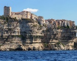 Les falaises de Bonifacio et l'escalier du roi d'Aragon (c) Myrabella