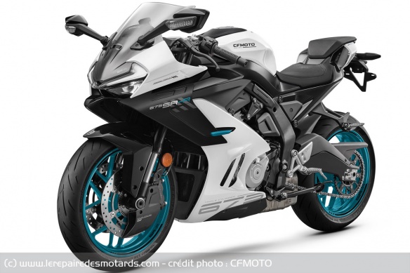 CFMOTO 675 SR-R 2025