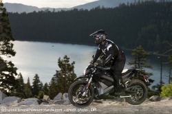 La moto électrique : comment ça marche ? Trail Zero en balade