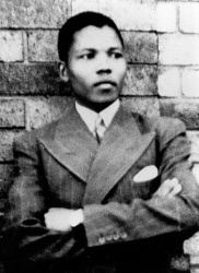 N. Mandela à 19 ans, déjà membre de l'ANC