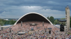 Scène du festival du chant à Tallinn