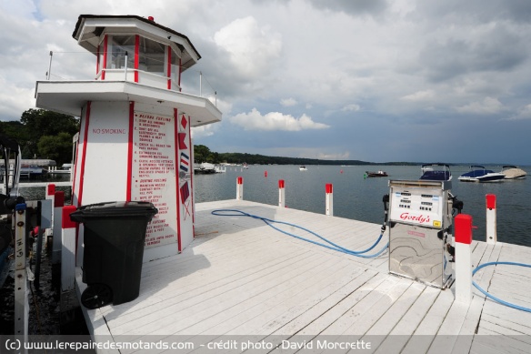 Phare sur le Lake Geneva